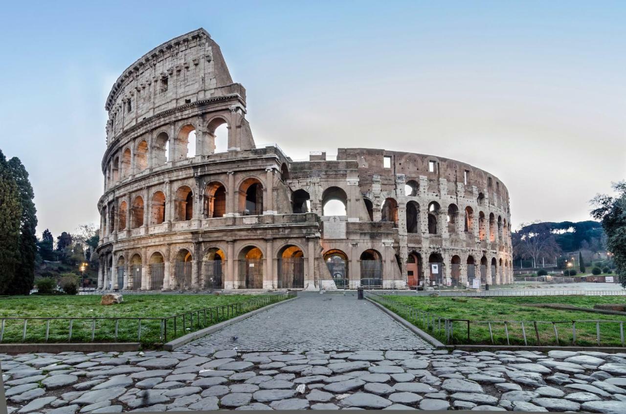 Roma Central Studio المظهر الخارجي الصورة