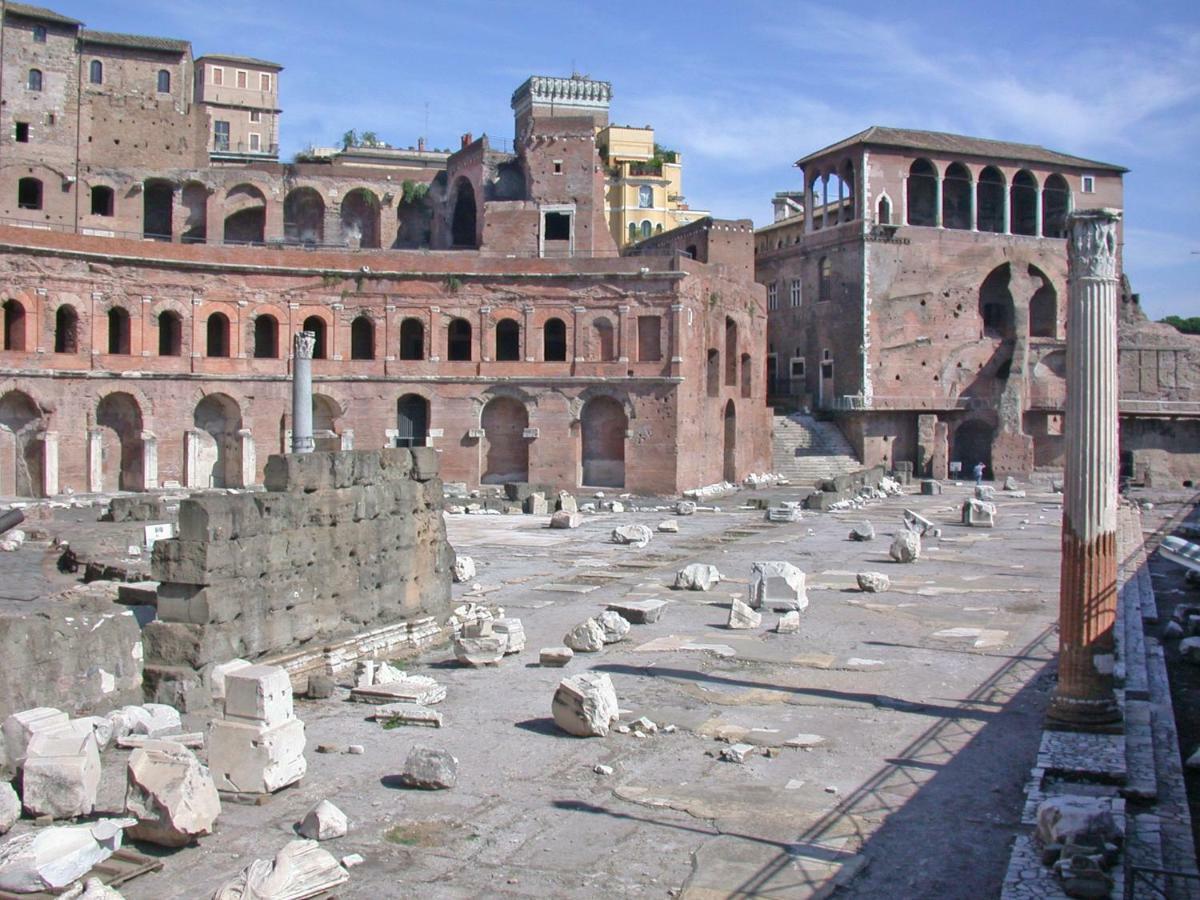 Roma Central Studio المظهر الخارجي الصورة